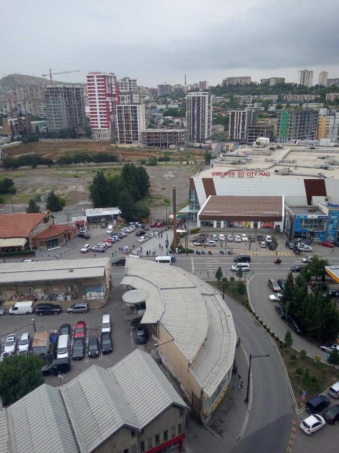 Hotel Gldani-House Tbilisi Esterno foto
